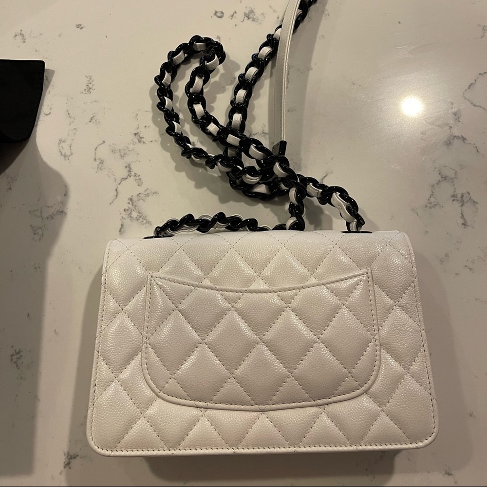 COPY - Chanel timeless wallet on chain - Picture 3 of 8
